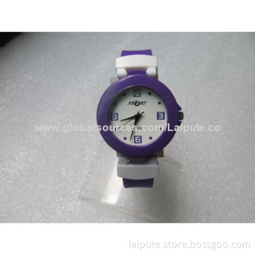 Plastic Wristwatch with Fashionable Design, OEM/ODM Orders Welcomed